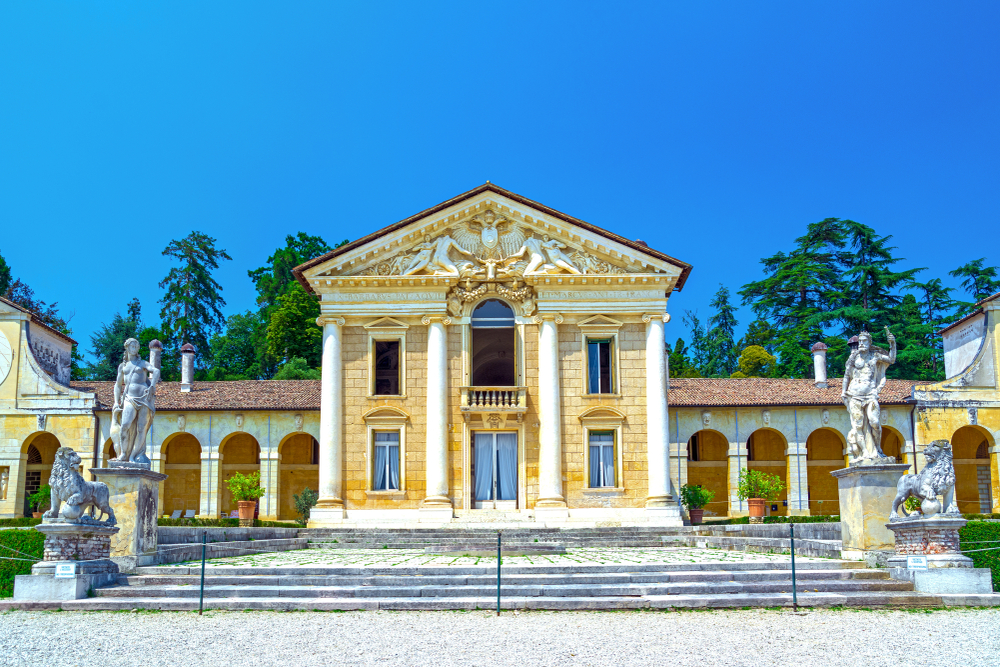 Villa Barbaro projetada pelo arquiteto Andrea Palladio, ano 1560, no Maser de Treviso, na Itália